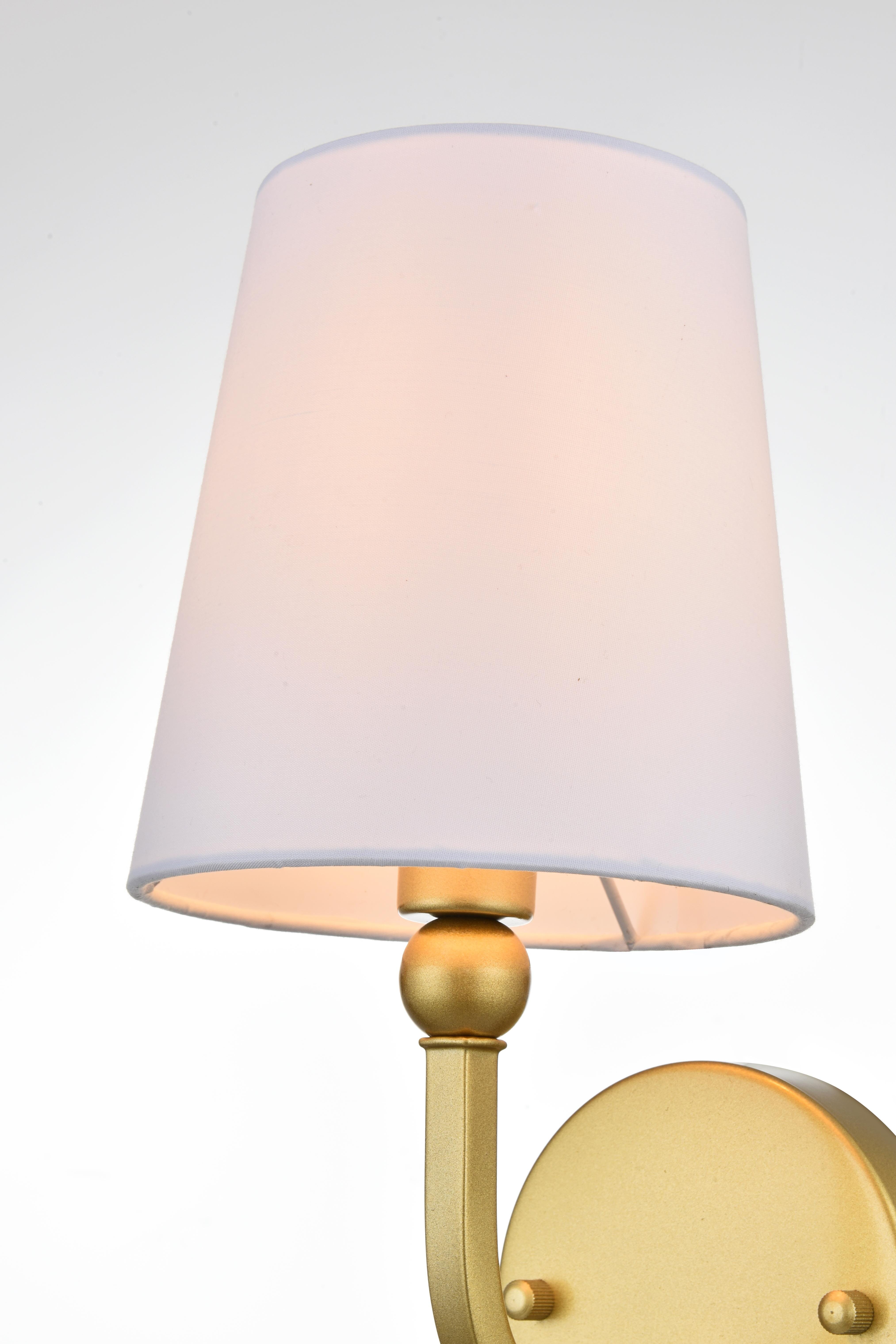 Colson One Light Bath Sconce in Brass and Clear - Image 4