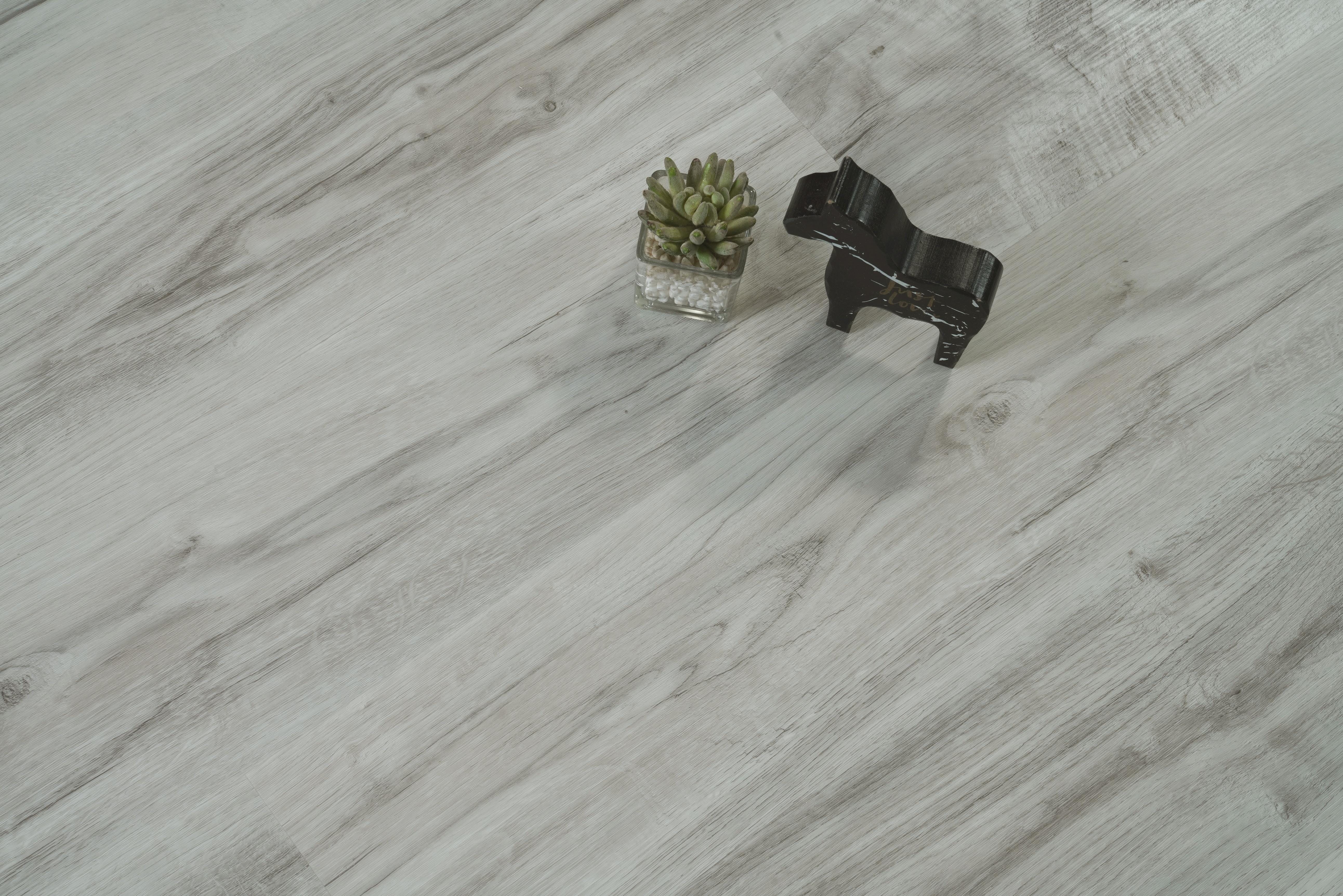 Flooring - Image 4