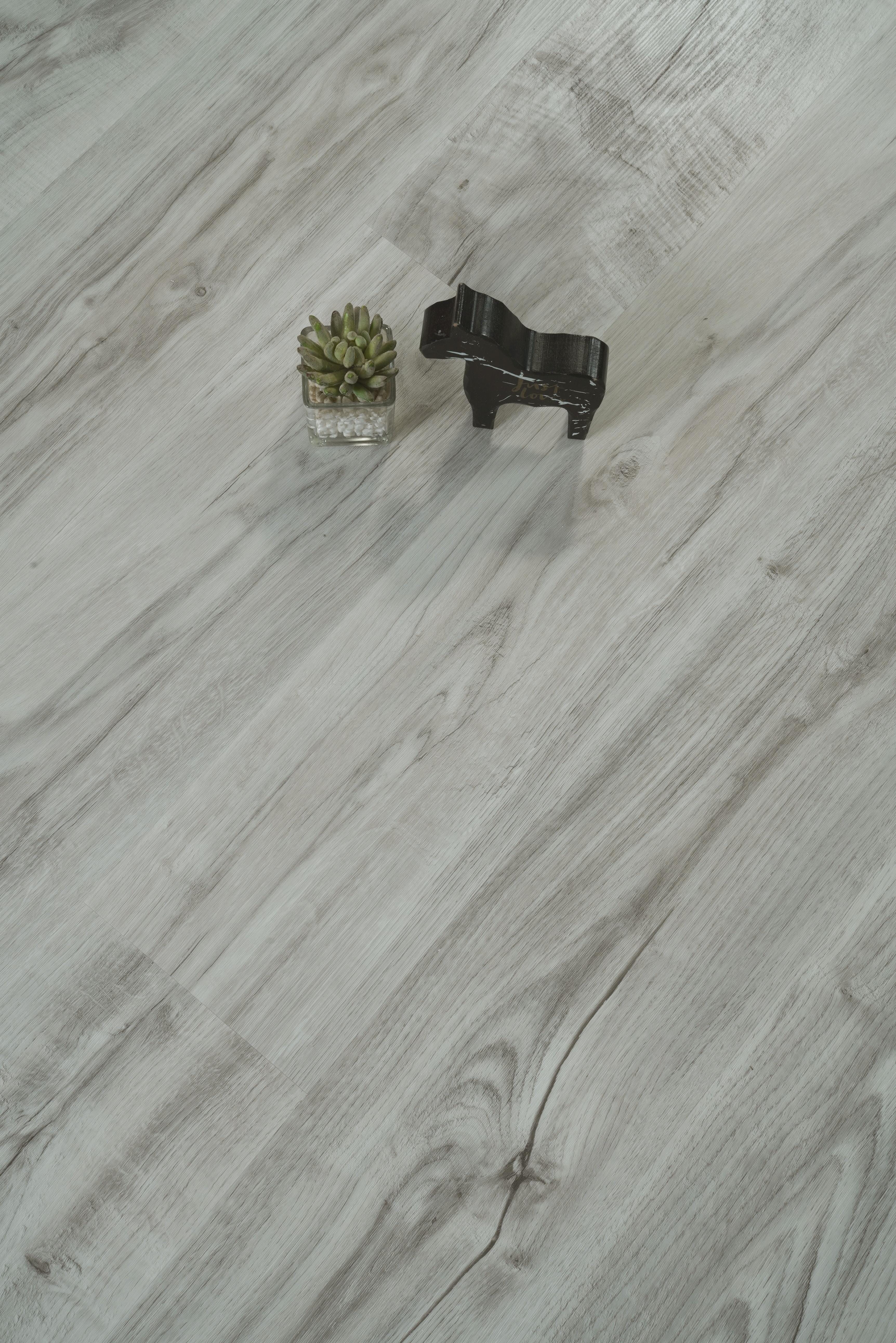 Flooring - Image 5