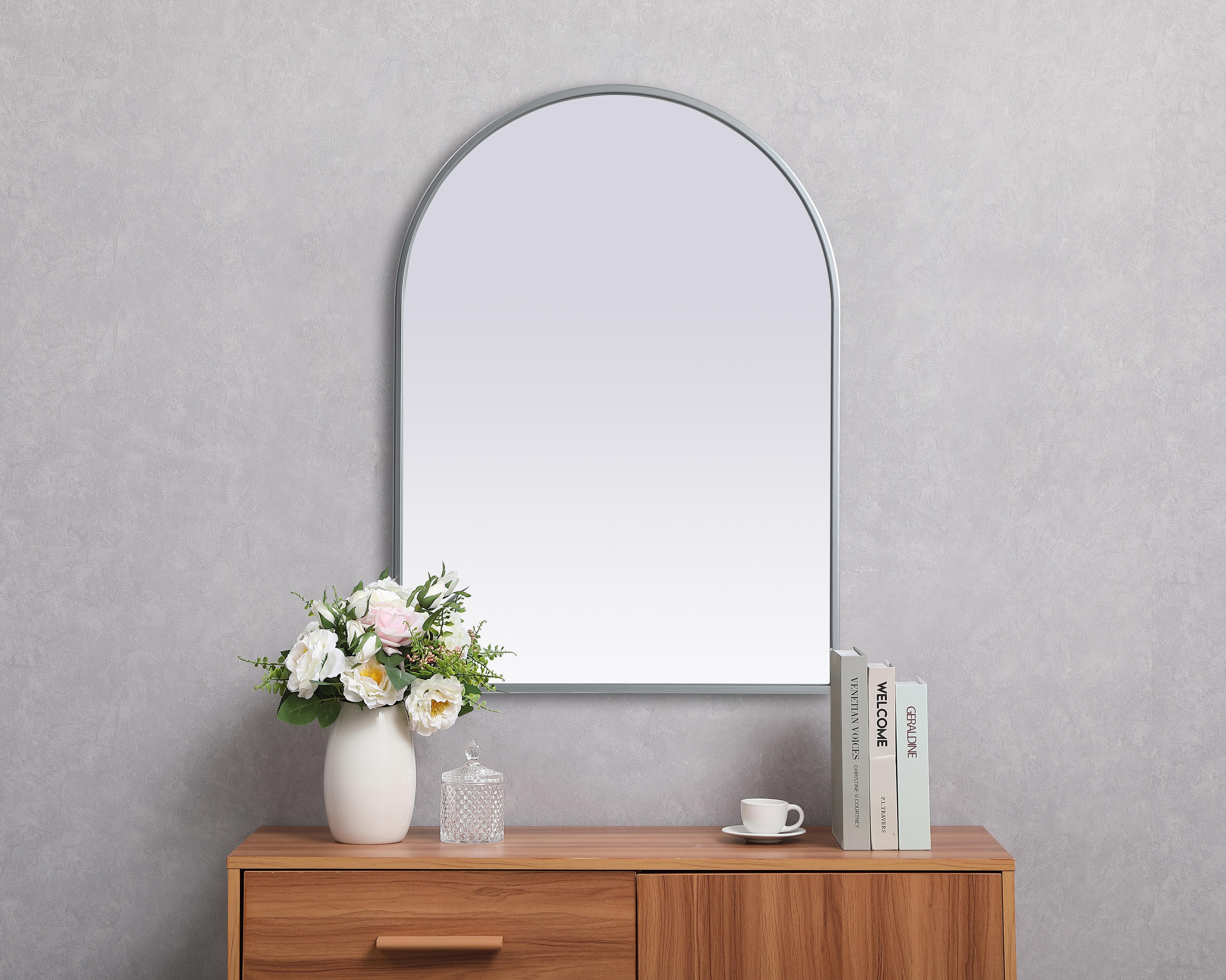 Ayra Arch Mirror in Silver - Image 4