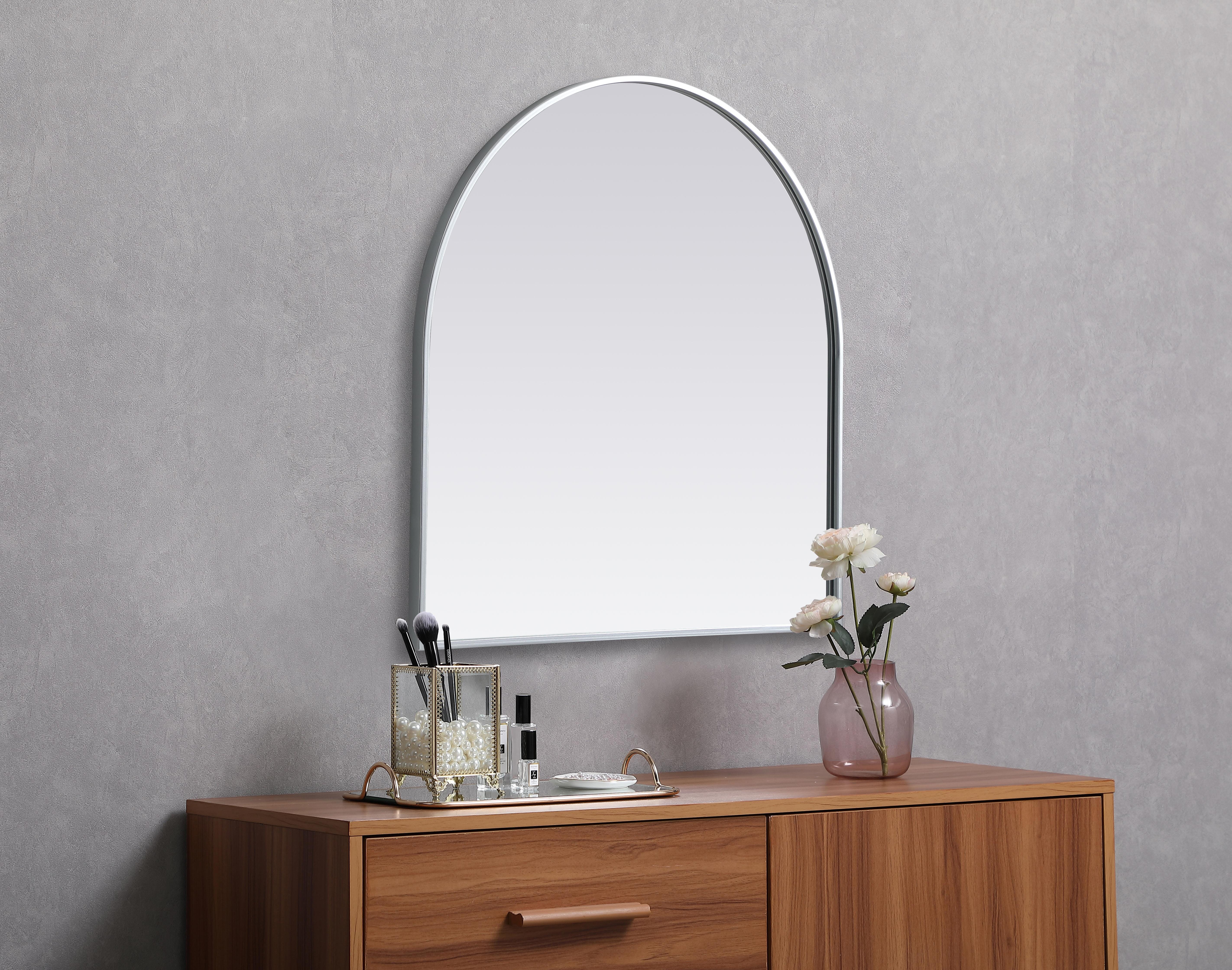 Ayra Round Wall Mirror in Silver - Image 3