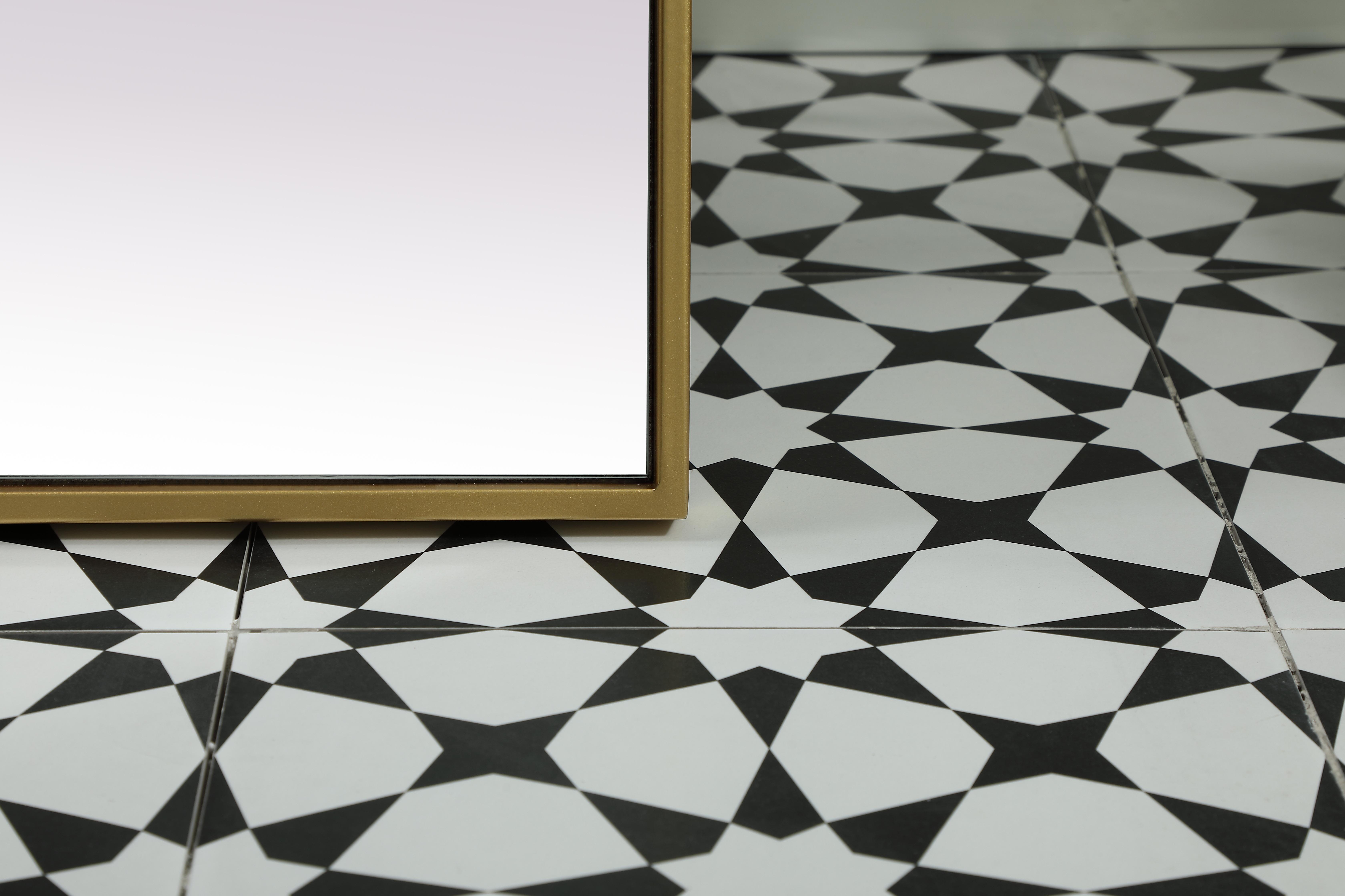 Blaire Full Length Arched Mirror in Brass - Image 4