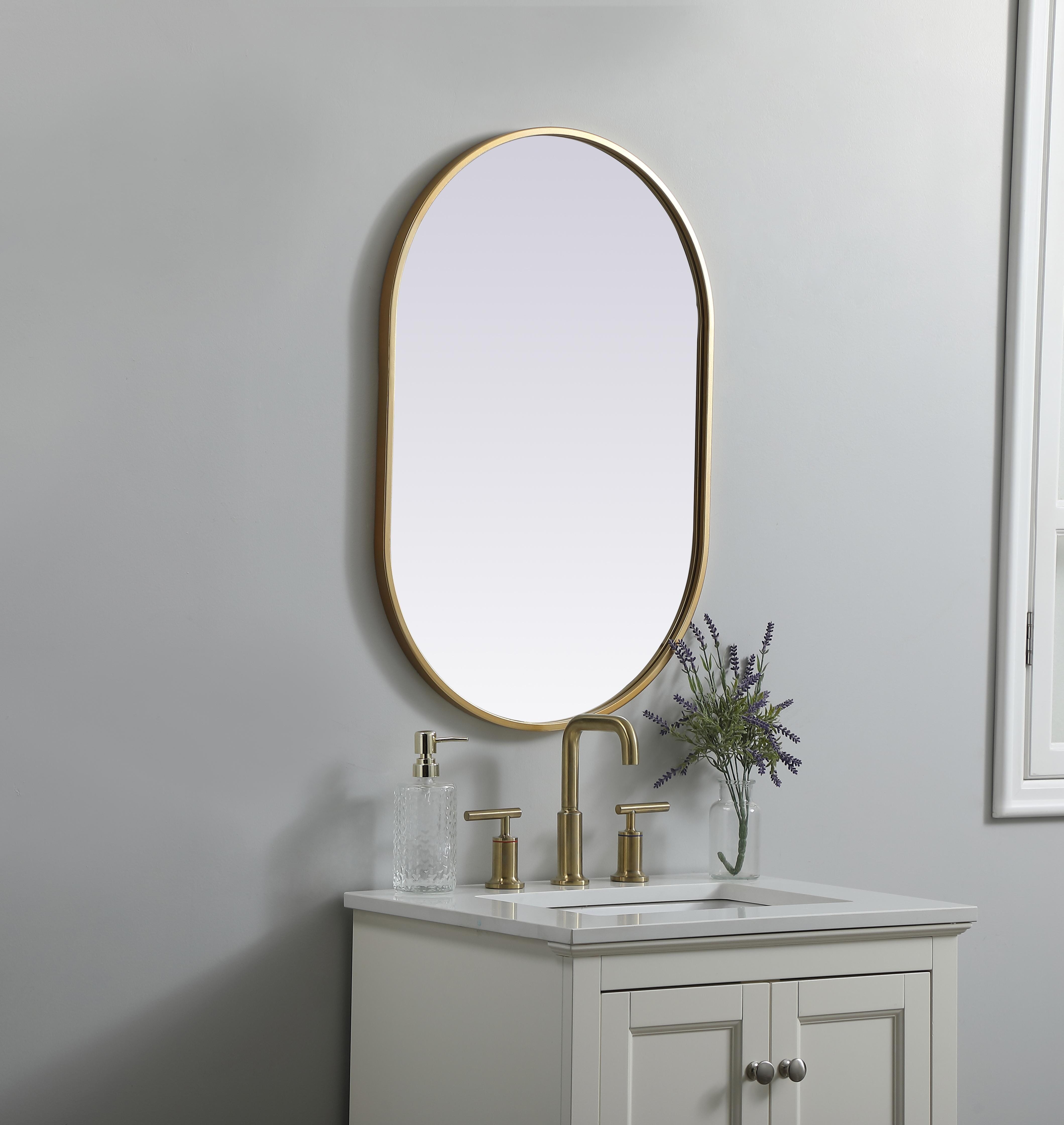 Asha Pill-Shaped Wall Mirror in Brass - Image 3