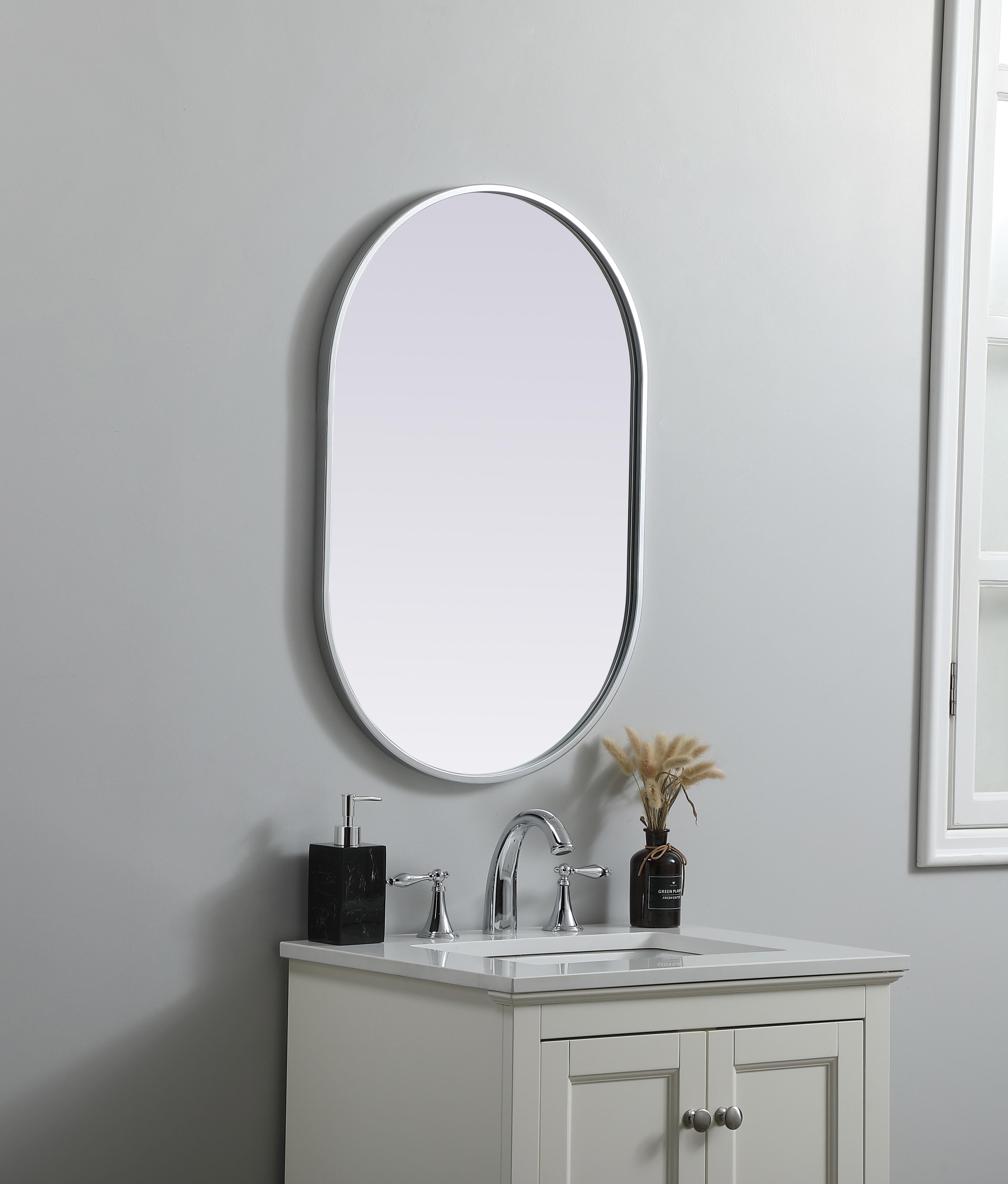 Asha Pill-Shaped Wall Mirror in Silver - Image 3