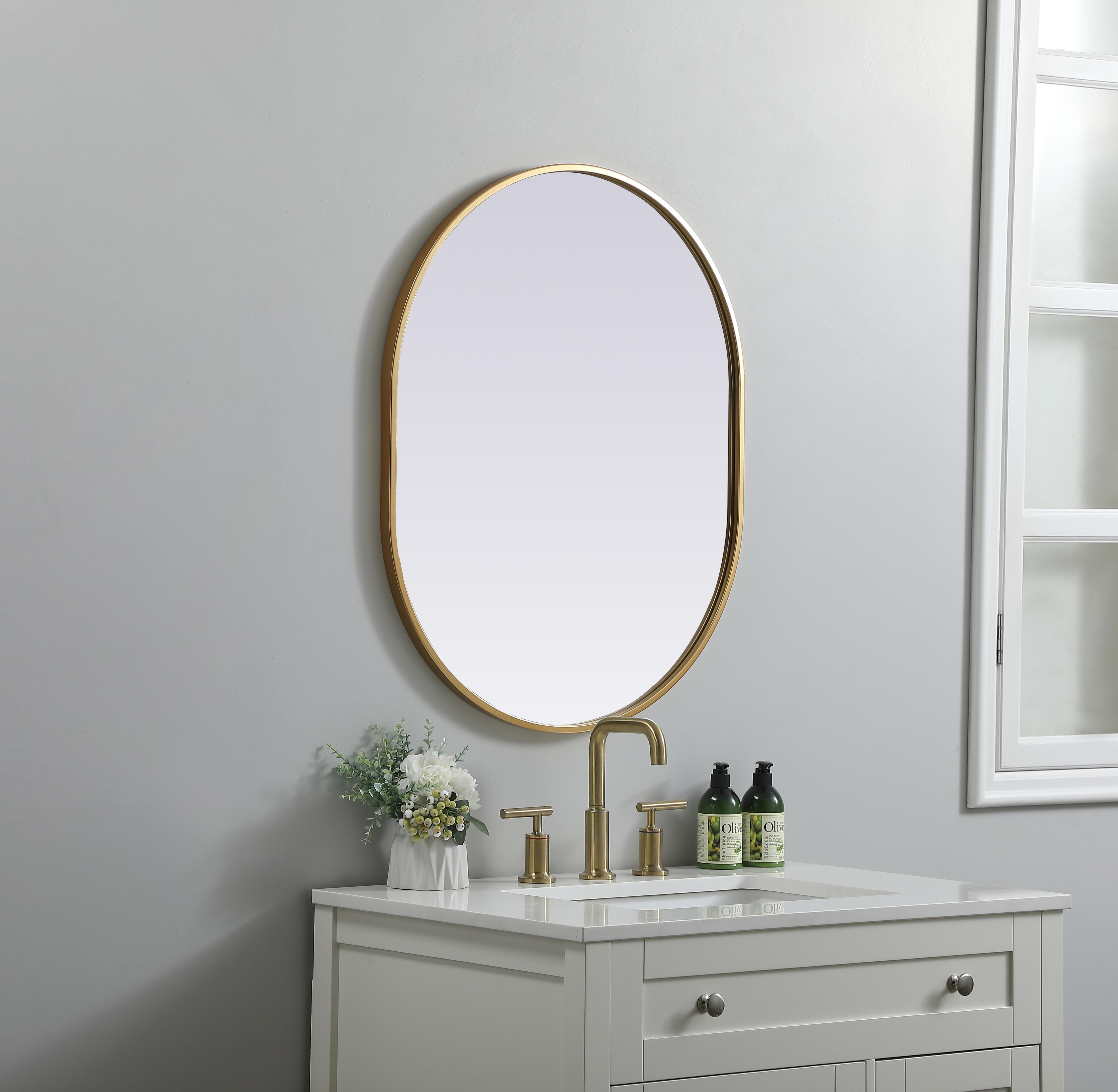 Asha Pill-Shaped Wall Mirror in Brass - Image 3