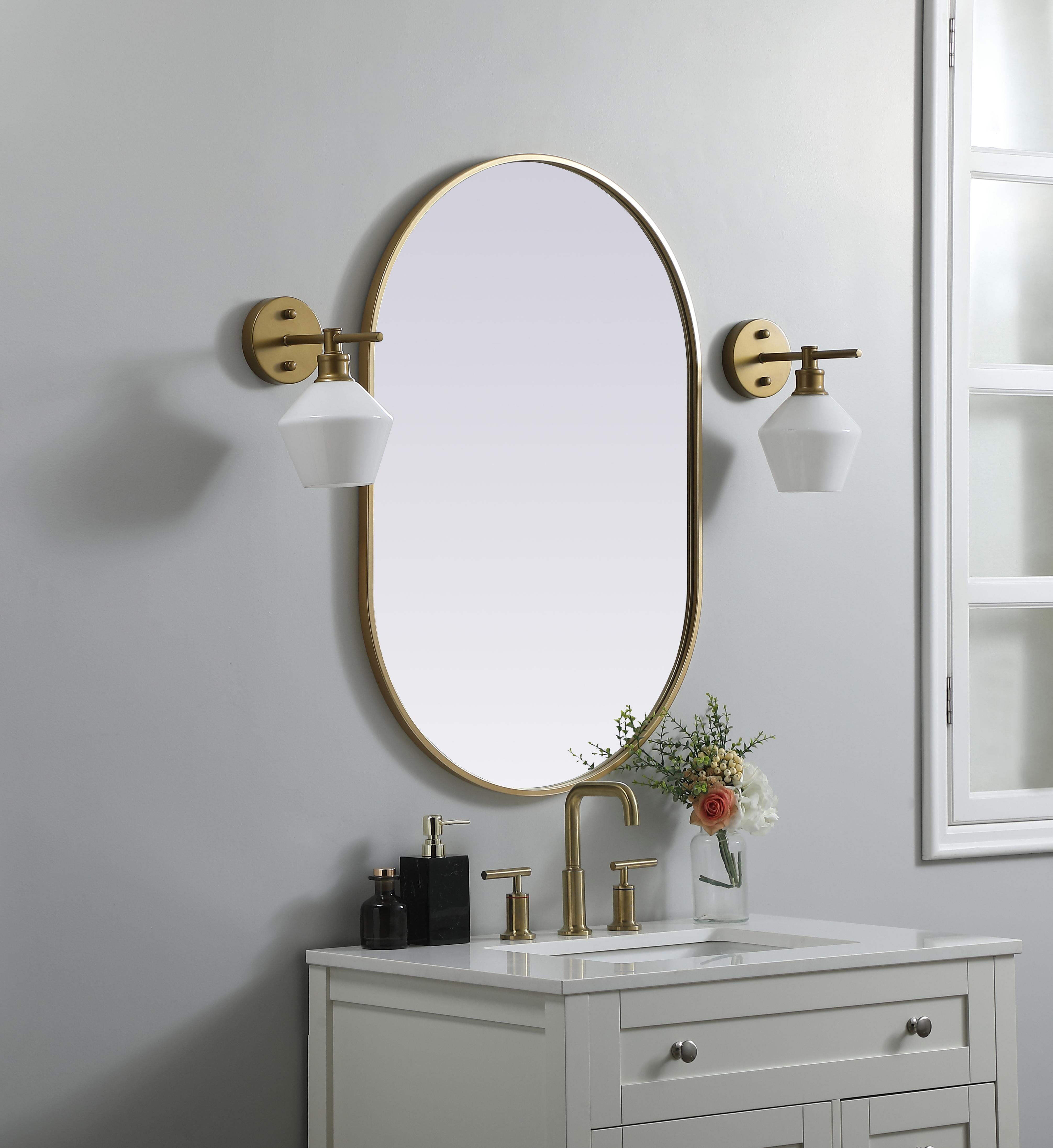 Asha Pill-Shaped Wall Mirror in Brass - Image 3
