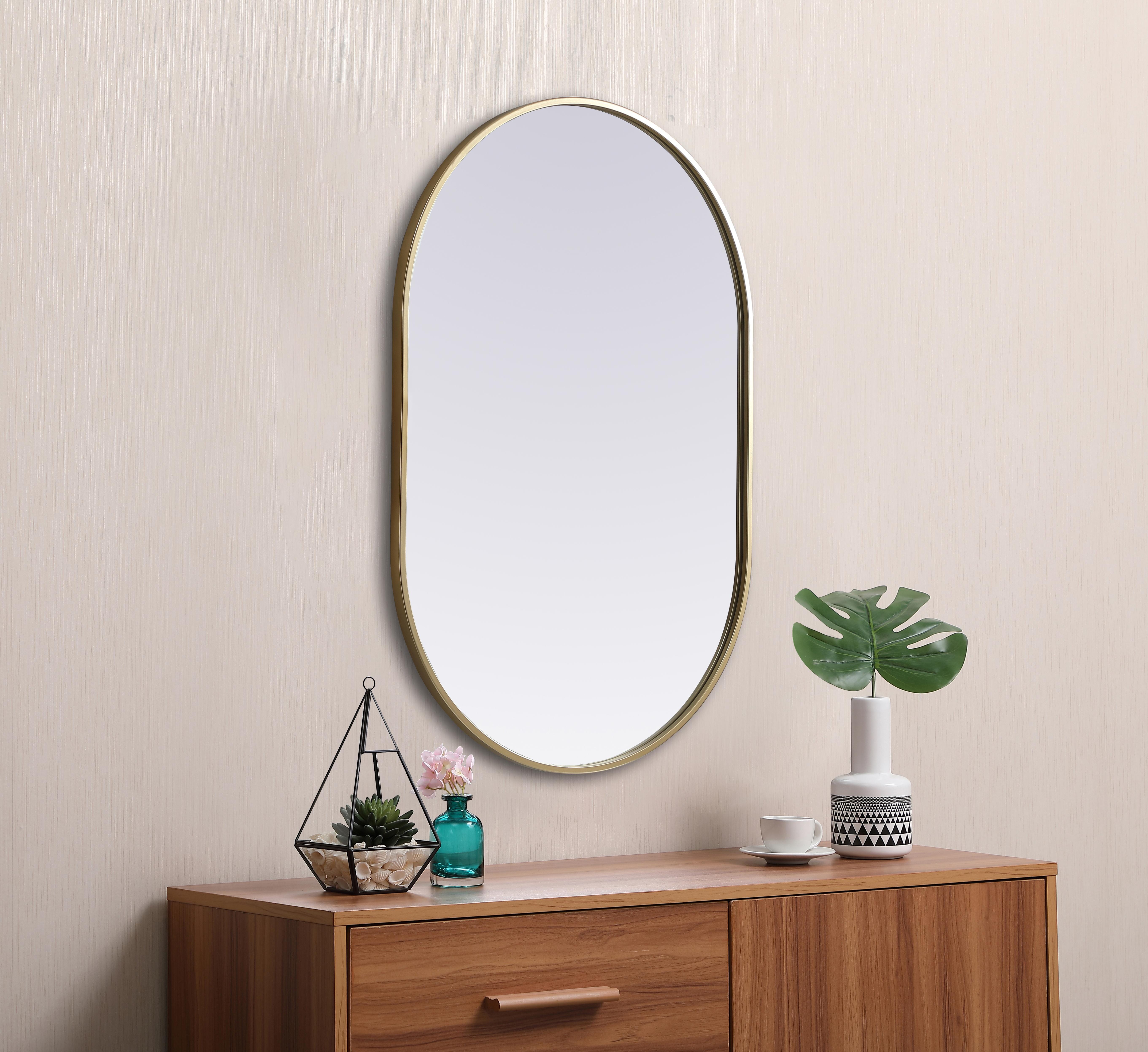 Asha Pill-Shaped Wall Mirror in Brass - Image 5
