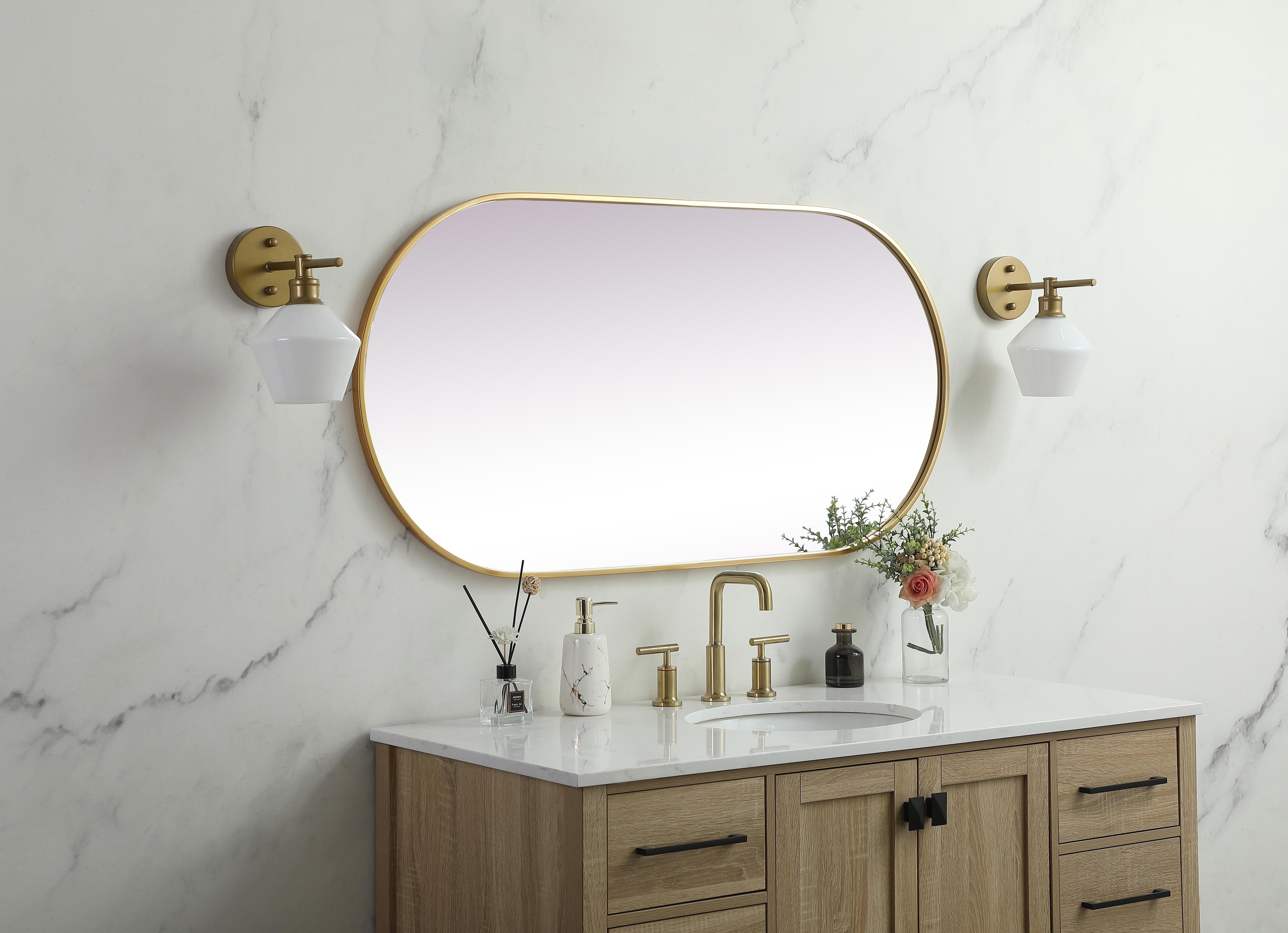 Asha Pill-Shaped Wall Mirror in Brass - Image 5
