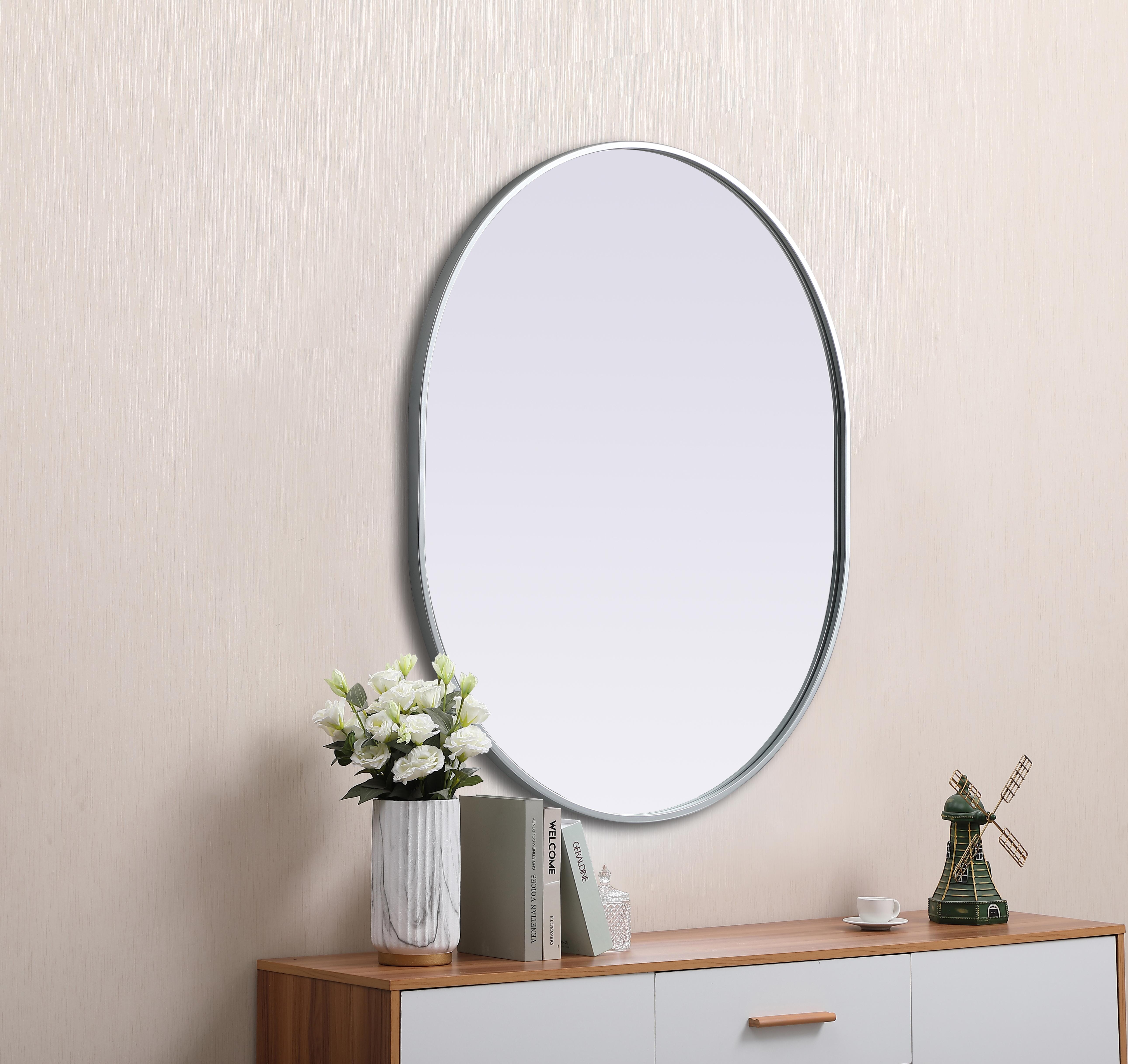 Asha Pill-Shaped Wall Mirror in Silver - Image 5