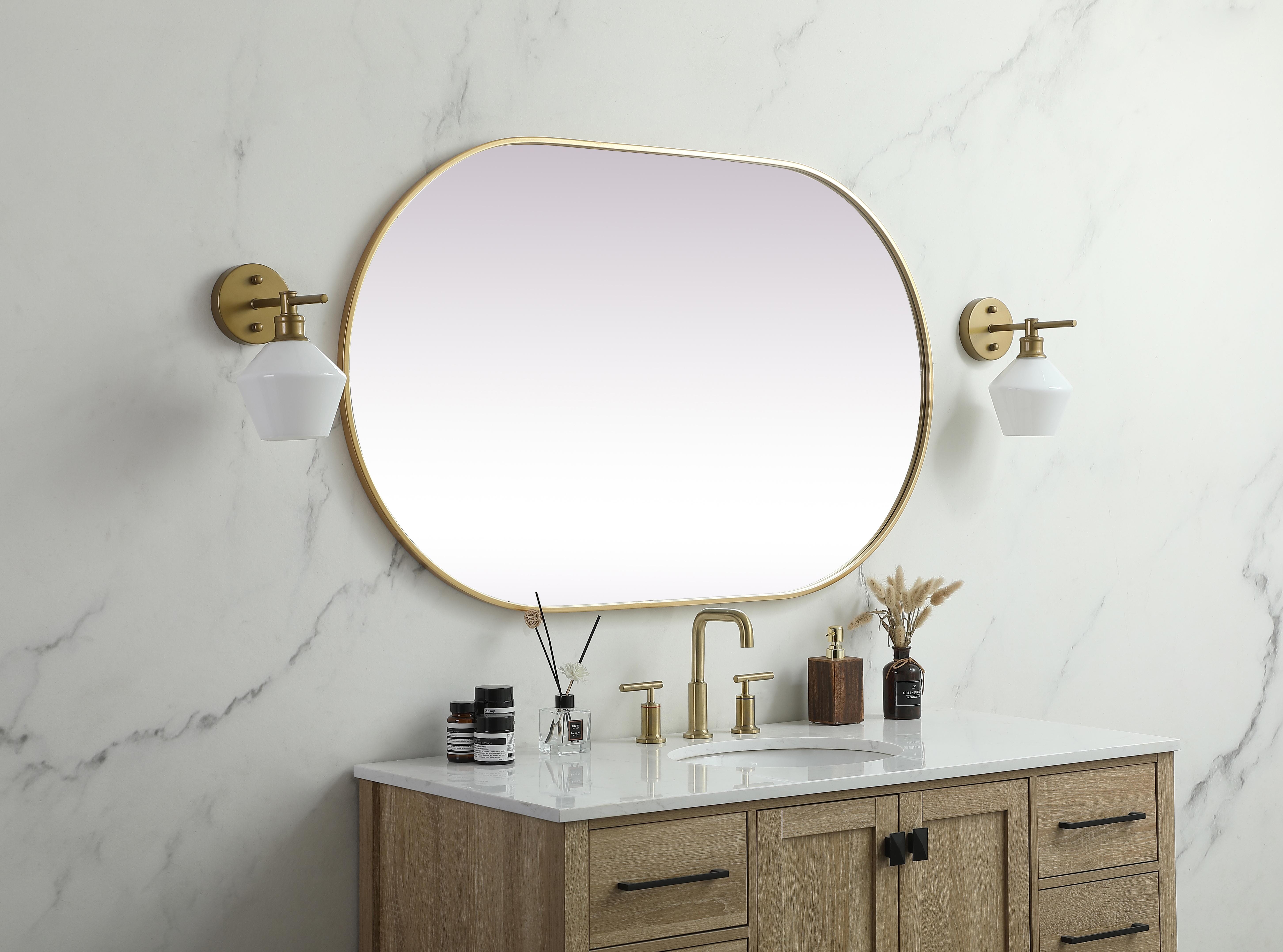 Asha Pill-Shaped Wall Mirror in Brass - Image 3