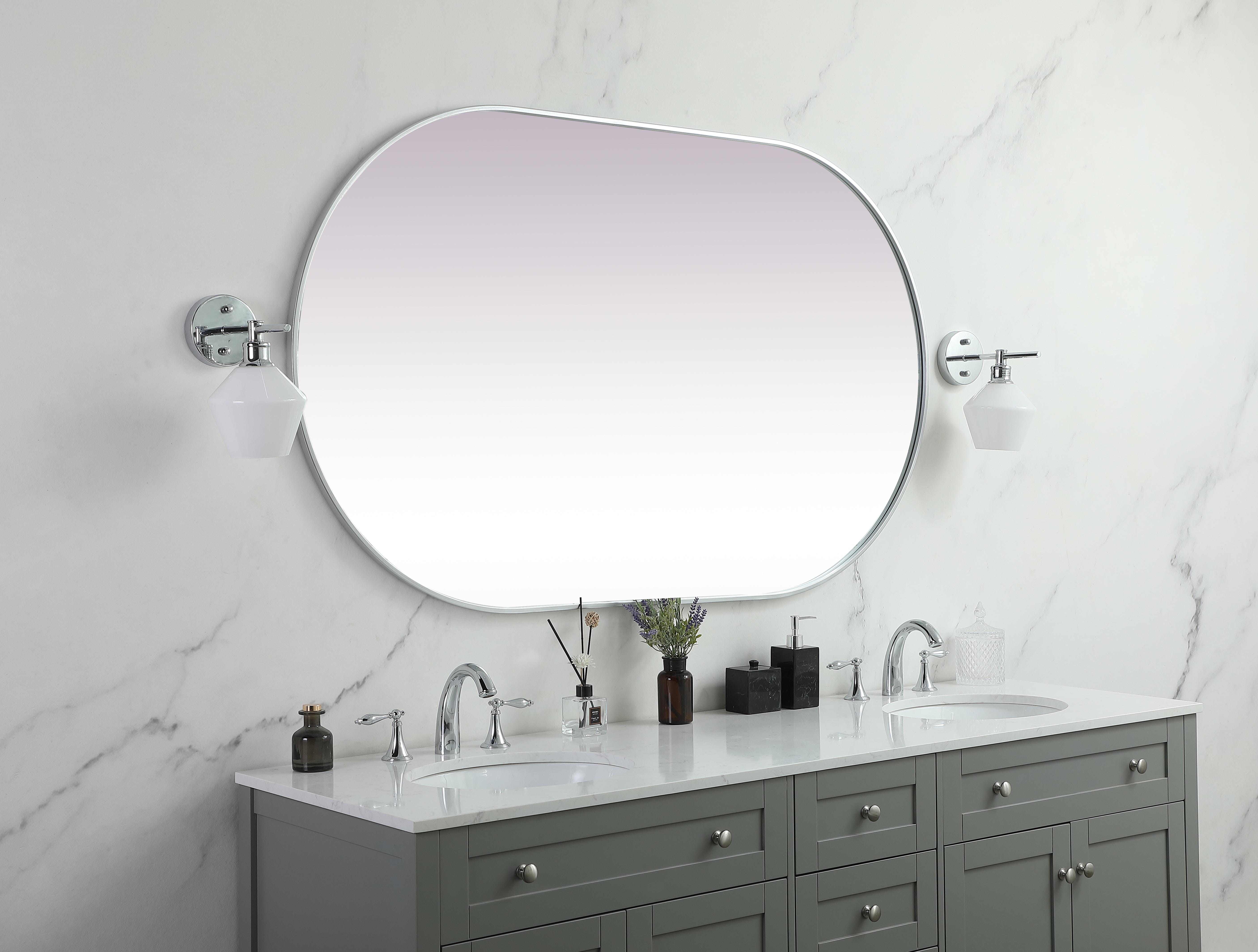 Asha Pill-Shaped Wall Mirror in Silver - Image 3