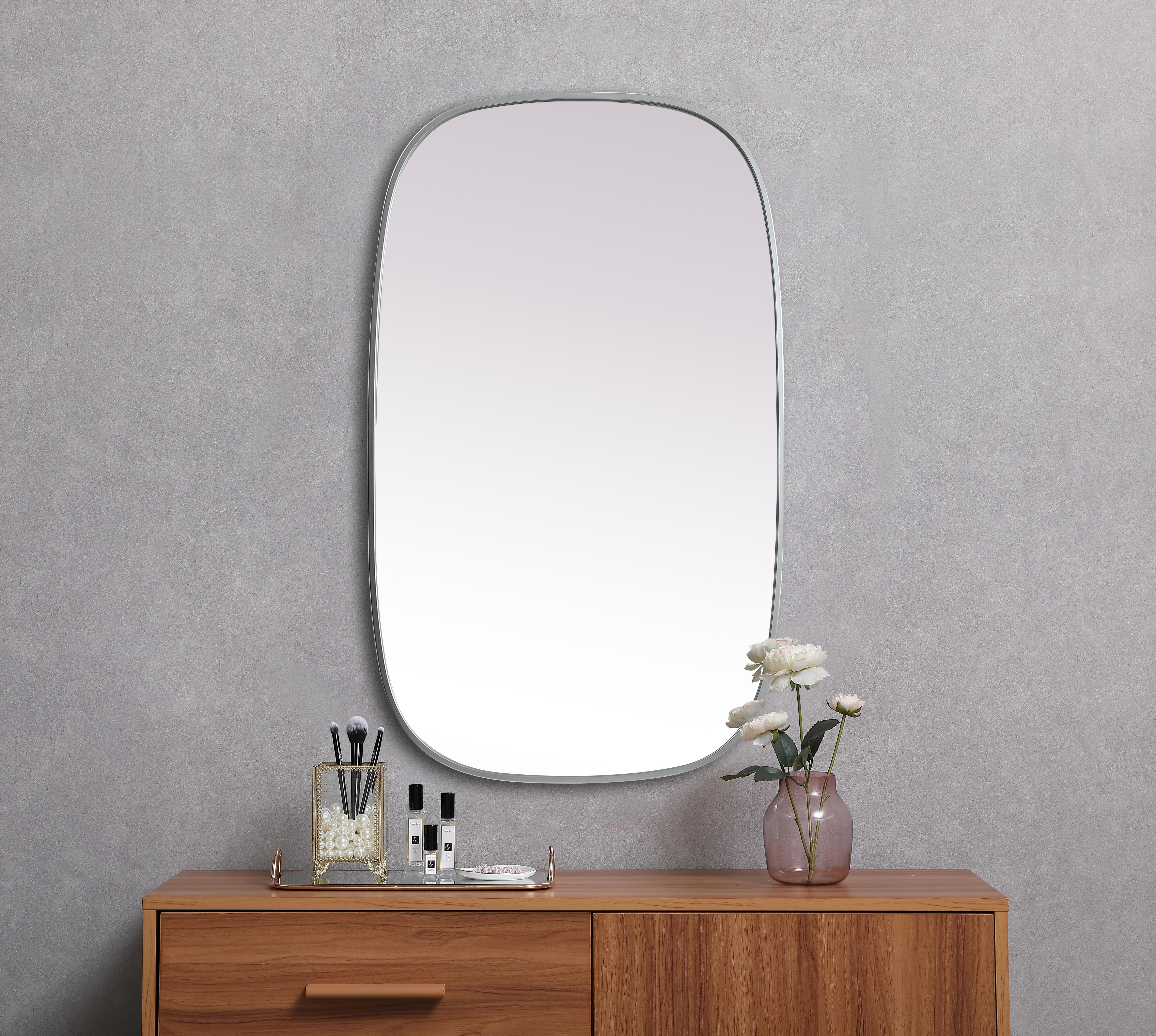 Brynn 24" x 40" Rounded Corner Mirror in Silver - Image 4