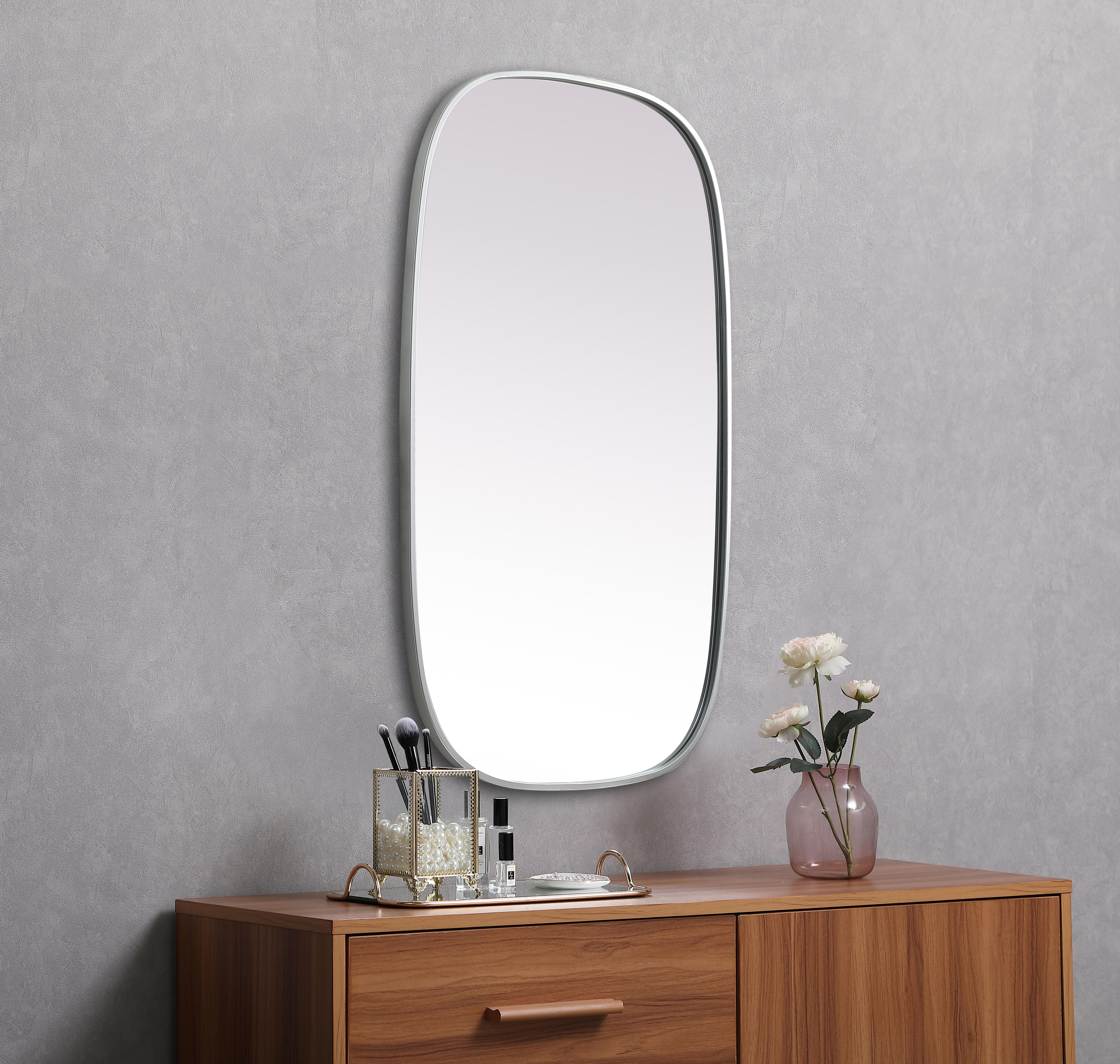 Brynn 24" x 40" Rounded Corner Mirror in Silver - Image 5