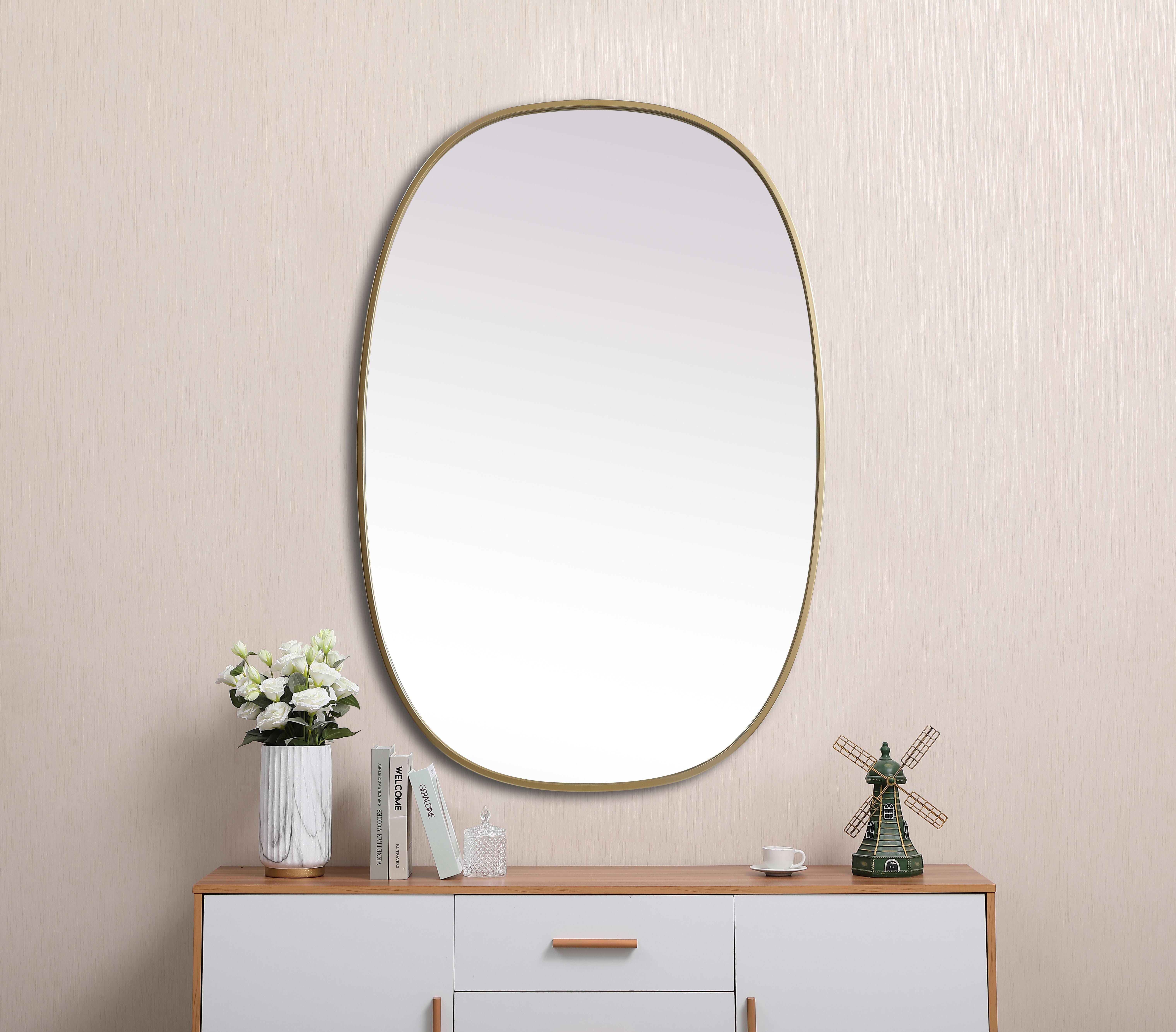 Brynn 27" x 40" Rounded Corner Mirror in Brass - Image 4