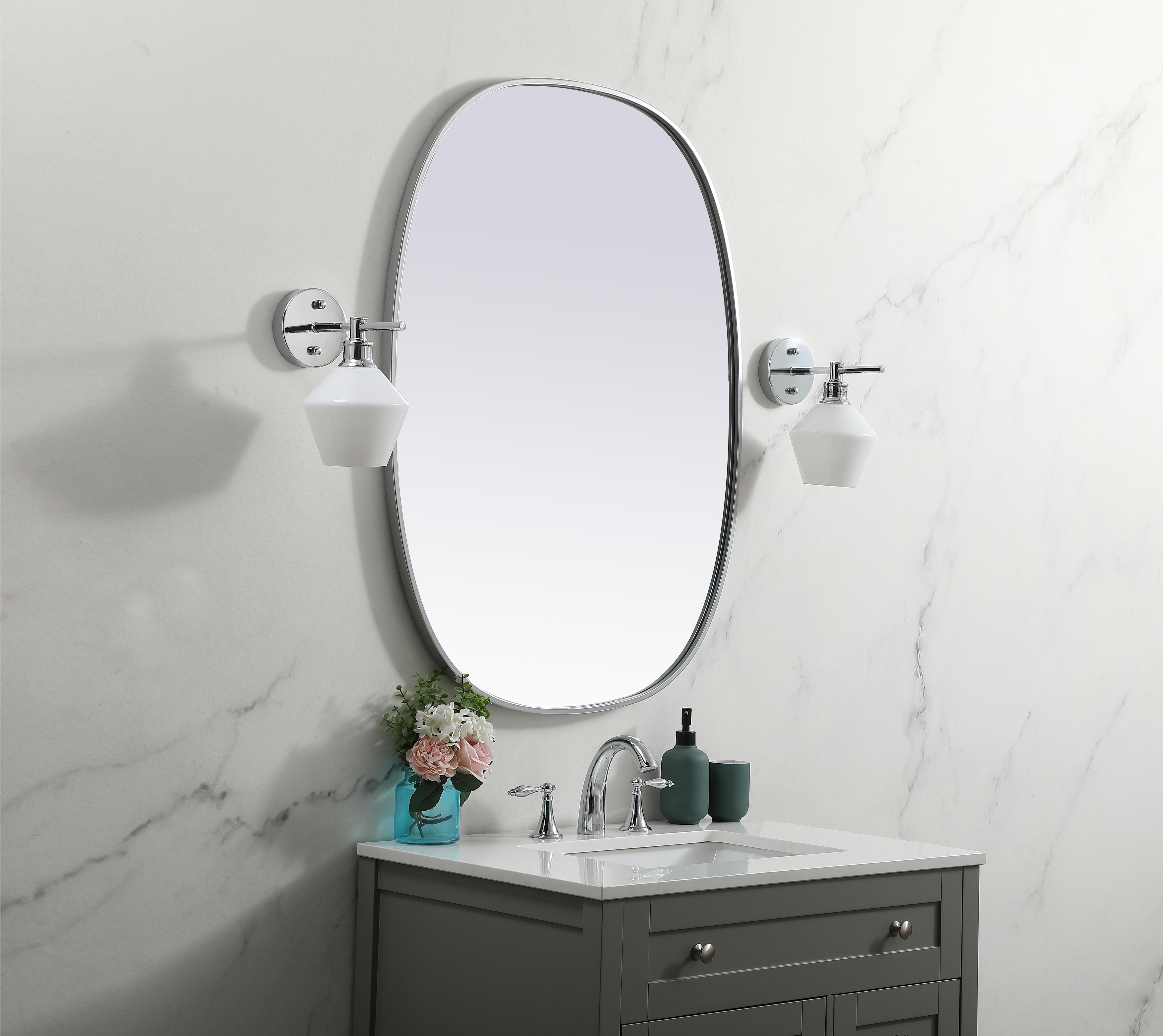 Brynn 30" x 40" Rounded Corner Mirror in Silver - Image 3