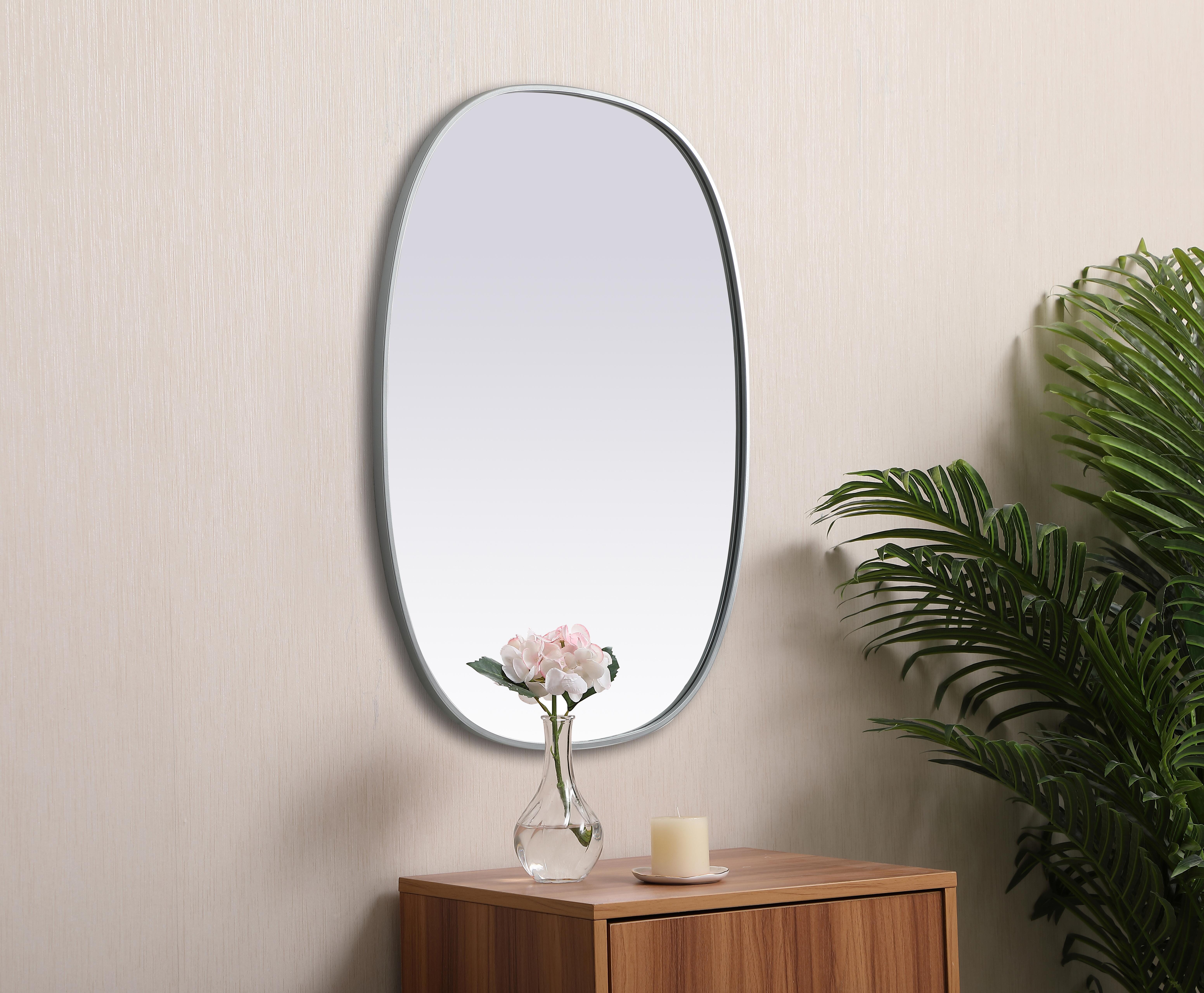 Brynn 30" x 40" Rounded Corner Mirror in Silver - Image 5